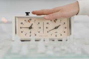 mechanical chess clock